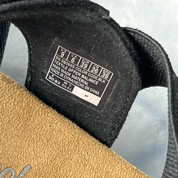 Skechers memory foam size 9 - Picture 6 of 11